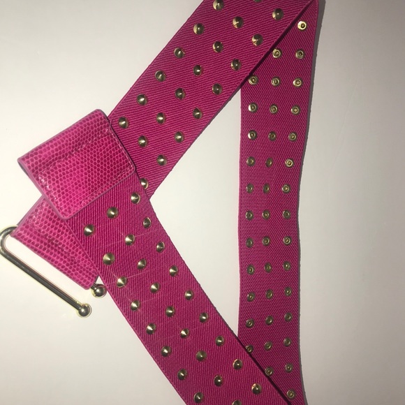 🔥SOLD!🔥Betsey Johnson belt - Picture 3 of 3